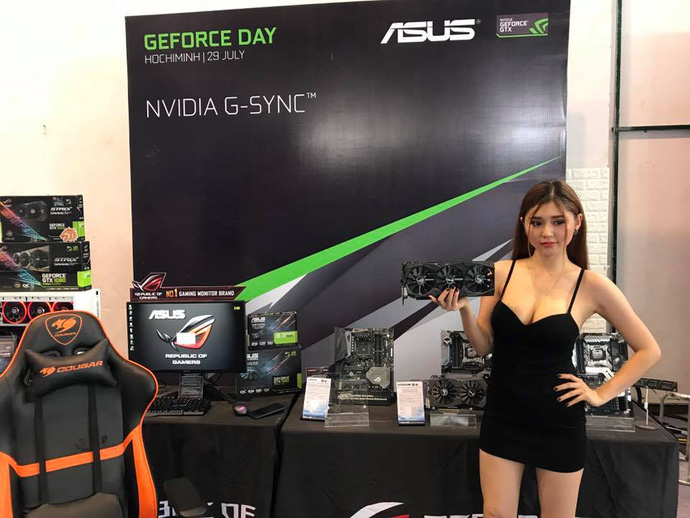 Xuất hiện hot girl 'đốt mắt' các game thủ tham dự NVIDIA GeForce Day 2017 Việt Nam