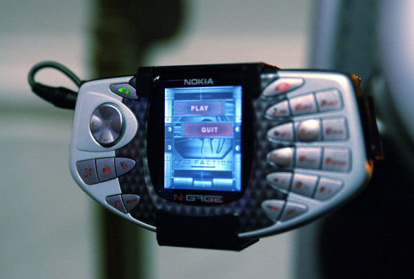 9 máy chơi game thất bại trong lịch sử ngành trò chơi điện tử