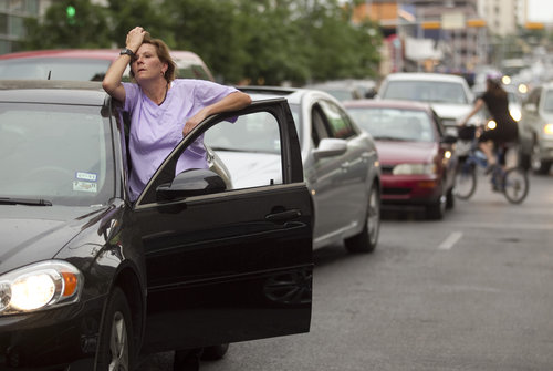 Nghiên cứu cho thấy: Nhà xa hoặc đi hay gặp tắc đường có thể khiến con người kém thông minh đi