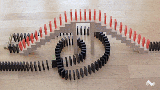 18 cảnh công trình Domino sụp đổ vô cùng đã mắt được thực hiện 6