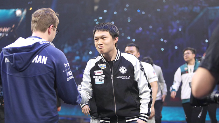 Mở màn Main Event: Liquid pick sai đối thủ rồi