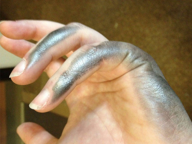 Chùm ảnh về nỗi khổ của những người thuận tay trái mà không phải ai cũng hiểu