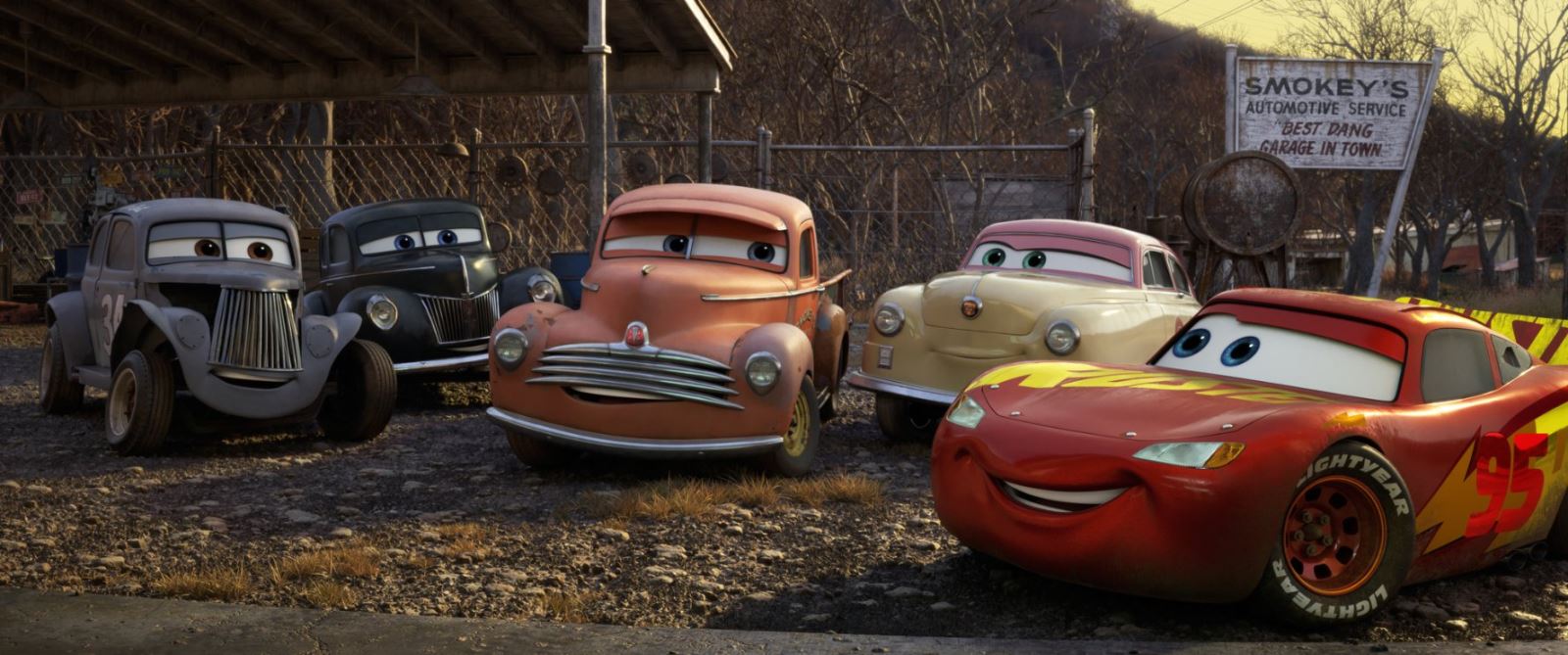 "Cars 3" - Tạm biệt Lightning McQueen!