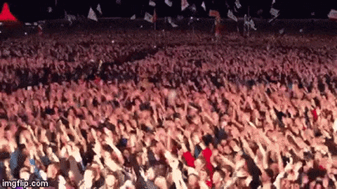 16 khoảnh khắc tuyệt đẹp từ những cổ động viên nhiệt huyết