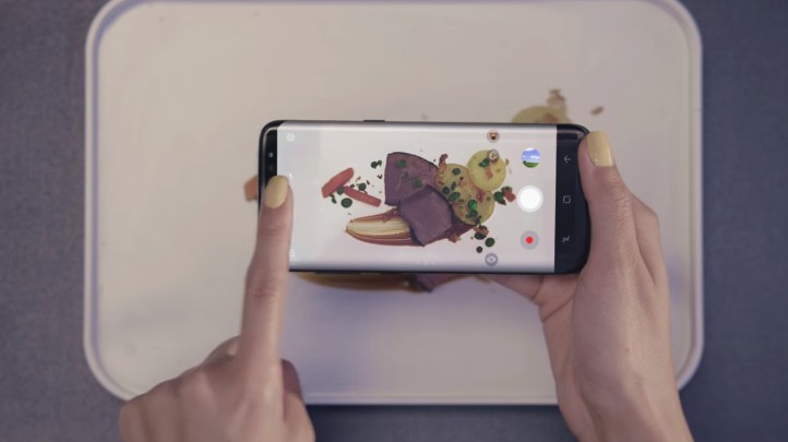 "Sống ảo" dễ dàng với hướng dẫn chụp hình đẹp bằng Galaxy S8, S8+