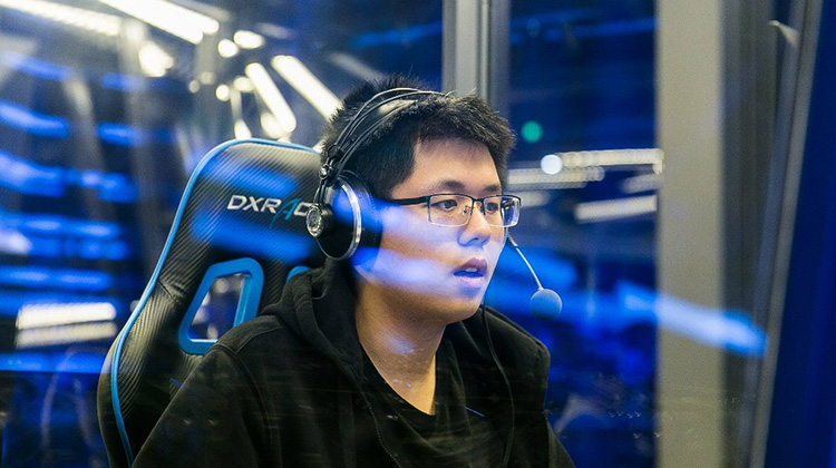 DOTA 2: Đại Đế chính thức tới SEA khoác áo Fnatic