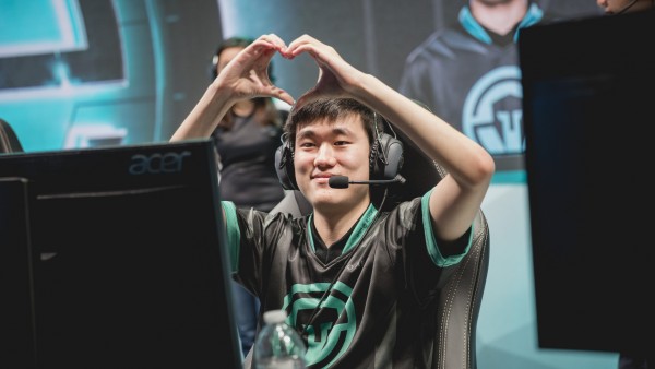 Pobelter nói về khả năng thi đấu tại LCK: “Nếu có cơ hội thì chắc chắn tôi sẽ cân nhắc”