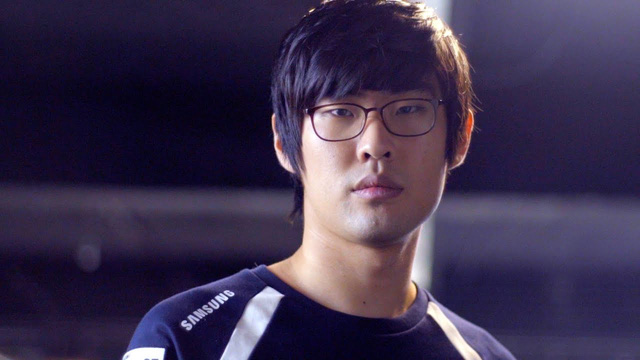 Ambition: "Tôi đã tìm ra phương án khắc chế Lulu rừng bằng cách chơi vị tướng này trong Xếp Hạng"