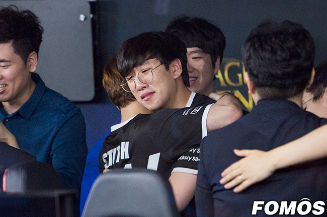 LMHT: Lắng nghe chia sẻ của Samsung Galaxy sau khi giành được vé tiến thẳng CKTG 2017