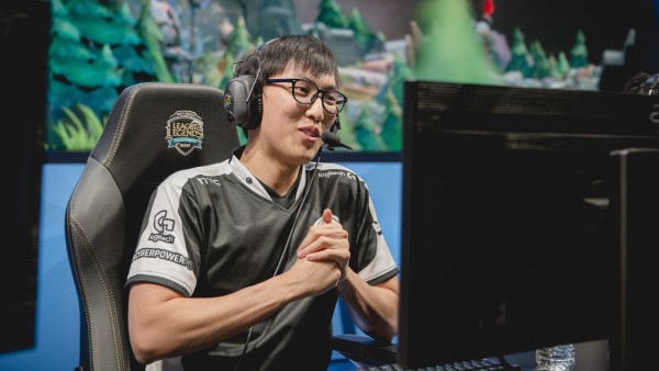 Doublelift: “Tôi nghĩ rằng khi tham dự CKTG năm nay, chúng tôi sẽ phải khiêm tốn hơn”