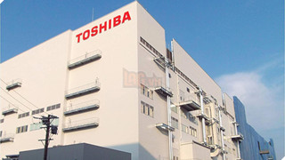 Toshiba bán mảng sản xuất chip cho Western Digital với giá 18,3 tỷ USD