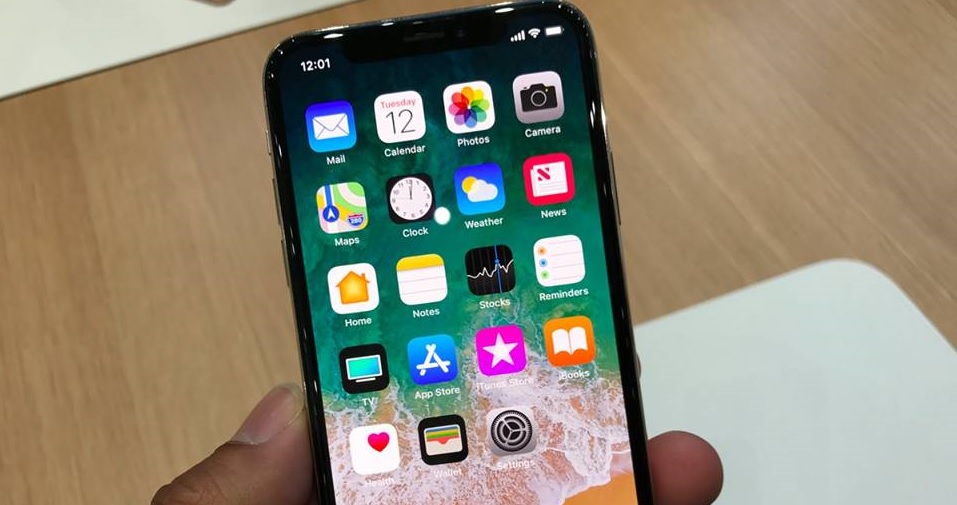 Cận cảnh Iphone X giá 1000 USD thiết kế toàn màn hình, bỏ hẳn nút Home và Touch ID, nhận diện Face ID và hơn thế nữa