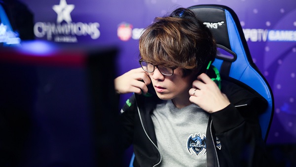 Expession tuyên bố giải nghệ sau 5 năm thi đấu chuyên nghiệp!!