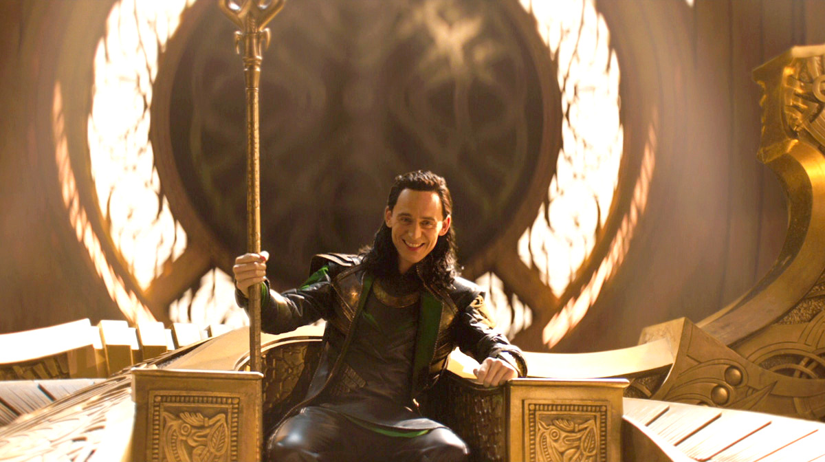 "Thor: Ragnarok": Nữ thần Hela được giải thoát là do sự bất cẩn của Loki