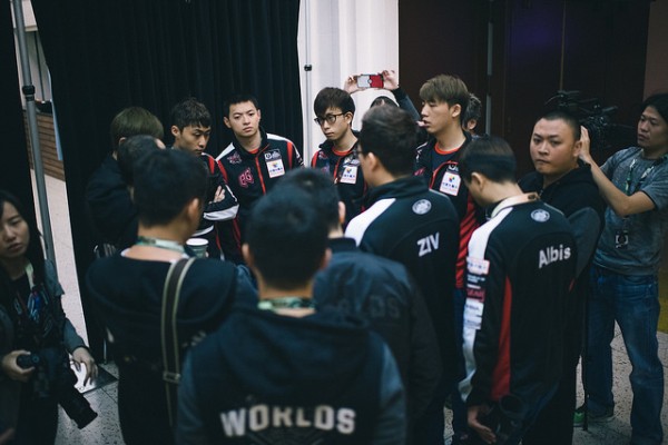 Phỏng vấn YG trước CKTG mùa 7: "Chúng tôi biết họ nhiều hơn những gì họ biết về chúng tôi"