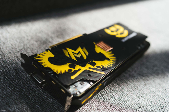 Gigabyte làm hẳn card đồ họa có logo GAM siêu đẹp ăn mừng đội đi CKTG 2017