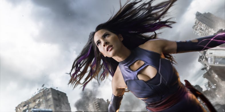 "X-Men: Dark Phoenix" sẽ được chia làm 2 phần; Psylocke sẽ quay trở lại