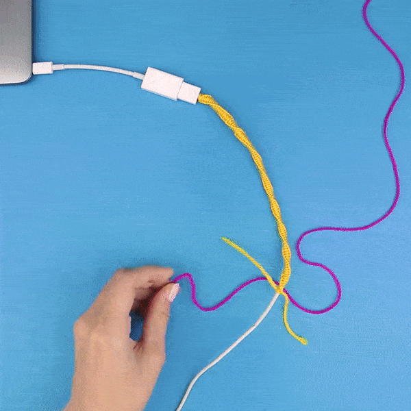 Hướng dẫn cách bảo quản dây sạc điện thoại không những hiệu quả mà còn đẹp nữa 5