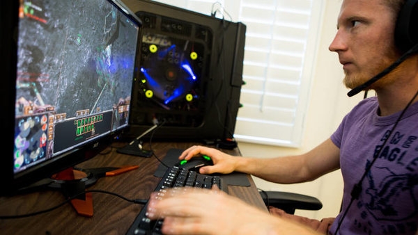 Có những nhóm người luôn "có vấn đề" trong việc ... chơi game