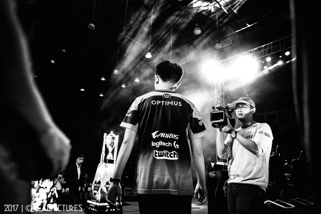 LMHT: Nghi án Optimus rời Gigabyte Marines là do xích mích nội bộ, bị đồng đội cô lập