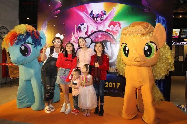 Bước vào thế giới thần tiên của Little Pony tại CGV Pearl Plaza
