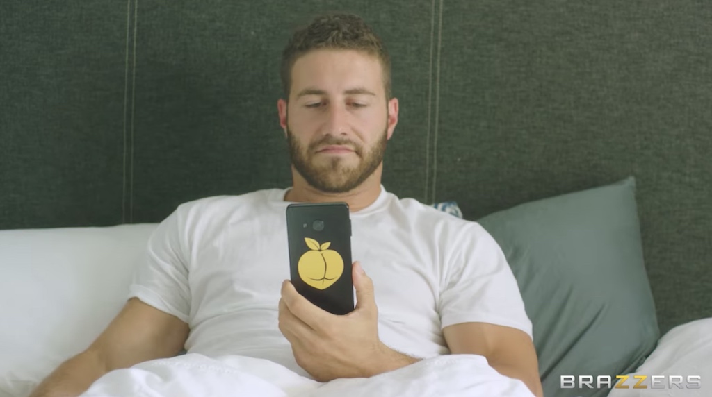 Brazzers giới thiệu chiếc smartphone trong mơ của họ và nó đúng như những gì bạn mong đợi