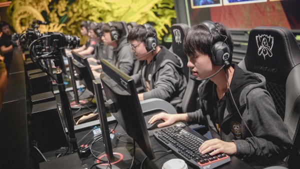 [CKTG 2017] RNG Ming: “Tôi sẵn sàng hi sinh thân mình cho Uzi được sống”