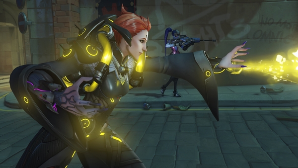 Game thủ Overwatch đã có thể chơi Moira một cách chính thức