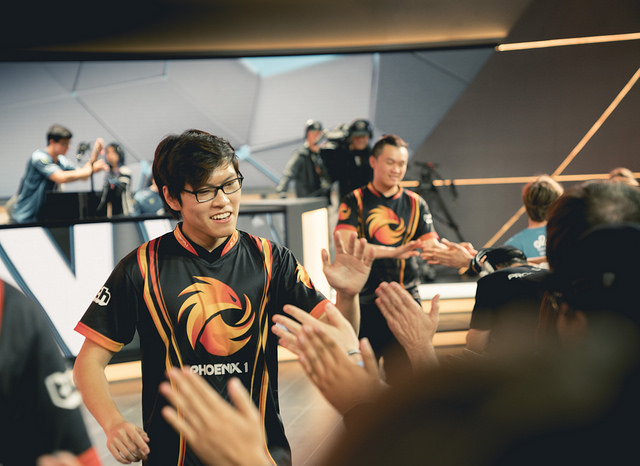 LMHT: TSM chiêu mộ một thần đồng mới cho vị trí đi rừng của mình