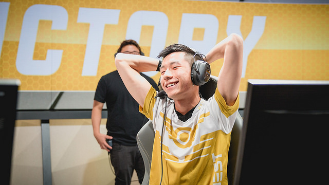 Điểm qua đội hình "toàn sao" của Golden Guardian mùa giải tới: Chất từ tuyển thủ đến HLV