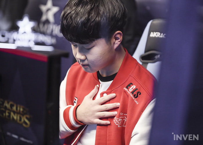 LMHT: Huni tiếp bước Peanut rời khỏi SKT T1 và tham gia đội tuyển mới trong tương lai