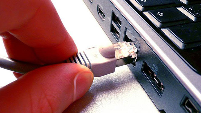 Thiết lập máy tính tự động vô hiệu hóa Wi-Fi khi vào mạng LAN