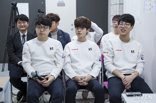 LMHT: KT Rolster chia sẻ mục tiêu của mình sau khi giành chức vô địch tại KeSPA Cup