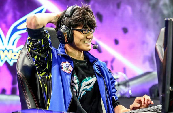 LMHT: Ngôi sao vô địch LMS chính thức chia tay với đội tuyển Flash Wolves
