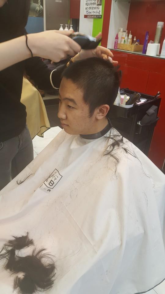 LMHT: Dù cạo đầu xin lỗi nhưng Khan vẫn chịu hình phạt từ ủy ban LCK