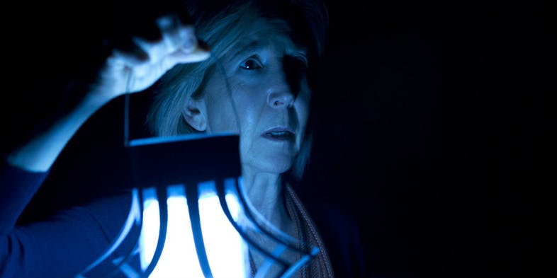 "Insidious: The Last Key" tung trailer thứ hai đầy ma quái