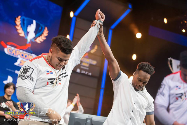 Game thủ 18 tuổi giải đấu game Street Fighter Thế Giới, đem về 5,5 tỷ đồng