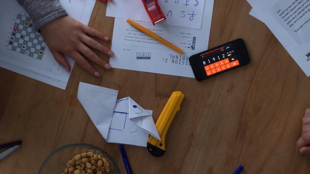 Escape Team - Giải đố cả trong game lần ngoài đời thực cực kì độc đáo