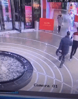 16 tai nạn ngớ ngẩn của những người sang năm mới rồi mà vẫn chưa hết xui 16