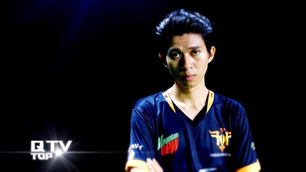 LMHT: FFQ công bố đội hình chính thức với QTV ở vị trí...Đường Giữa