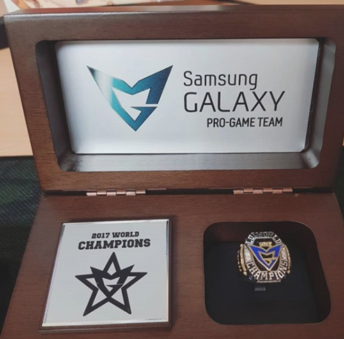 LMHT: Nhà vô địch CKTG mùa 7 - Samsung Galaxy đã nhận được phần thưởng vinh dự từ Riot Games