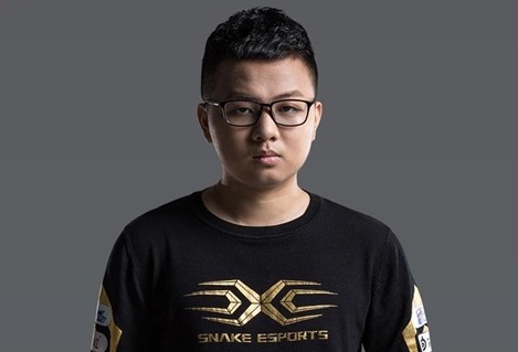 LMHT: Snake Esports không bao giờ có ý định bỏ SofM vì Levi