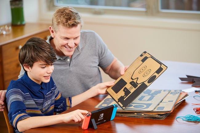 Nhân viên vệ sinh của USK tại Đức "xém" ném Nintendo Labo vào thùng rác