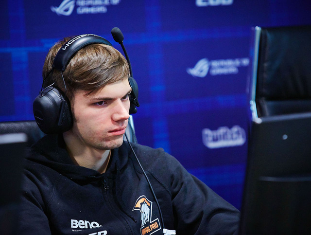 DOTA 2: NewBee lần đầu đánh bại Team Liquid để lên ngôi vô địch ESL Genting 2018