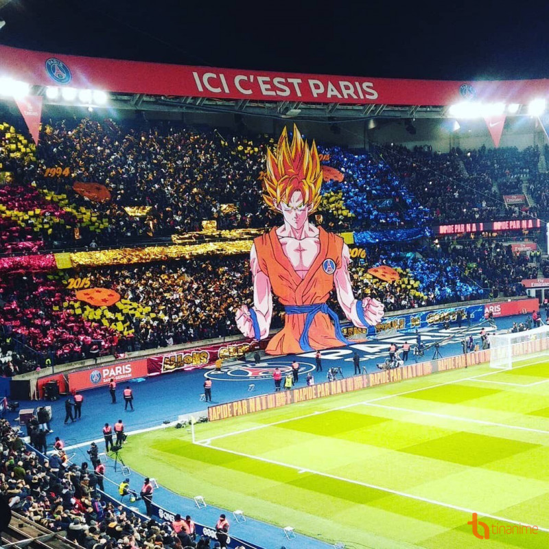 GOKU "HAM HỐ" ĐI CỔ VŨ ĐÁ BANH!