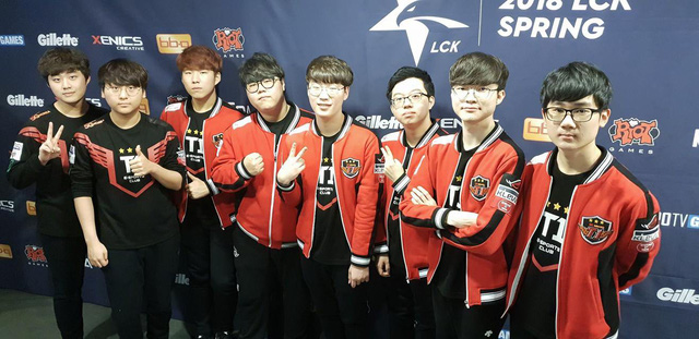 LMHT - Solo kill 2 lần liên tiếp nhà vộ địch thế giới Tân binh của SKT đã chia sẻ cảm xúc của mình 1 cách hồ hởi