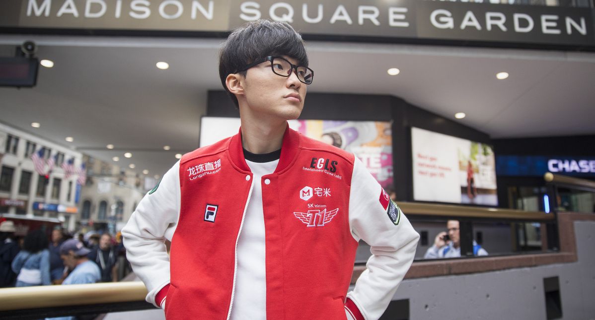 LMHT: Faker bỗng dưng nổi như cồn khi tiết lộ mức lương siêu khủng