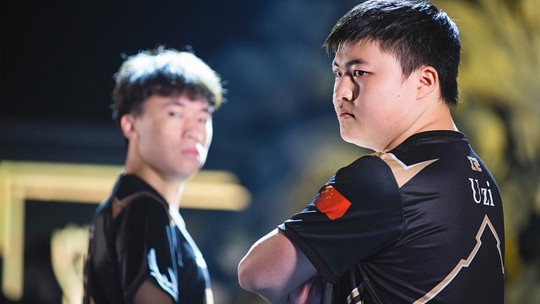 LMHT: Siêu xạ thủ Uzi giành được danh hiệu cao quý tại LPL với 2000 điểm hạ gục