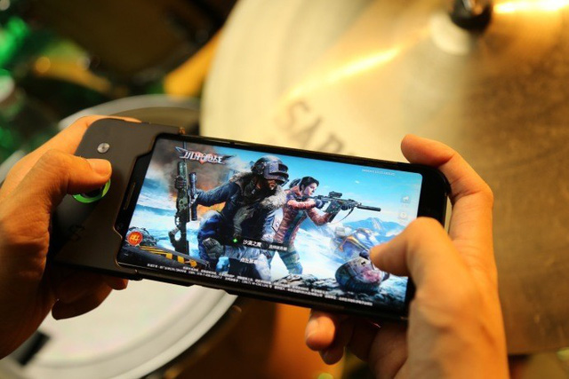 Xiaomi Black Shark đạt 1 triệu lượt đặt mua trước, chính thức trở thành điện thoại chơi game hot nhất hiện nay