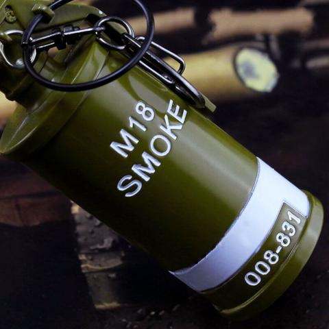 [PUBG] 4 công dụng bất ngờ của lựu đạn khói trong game mà bạn nên biết